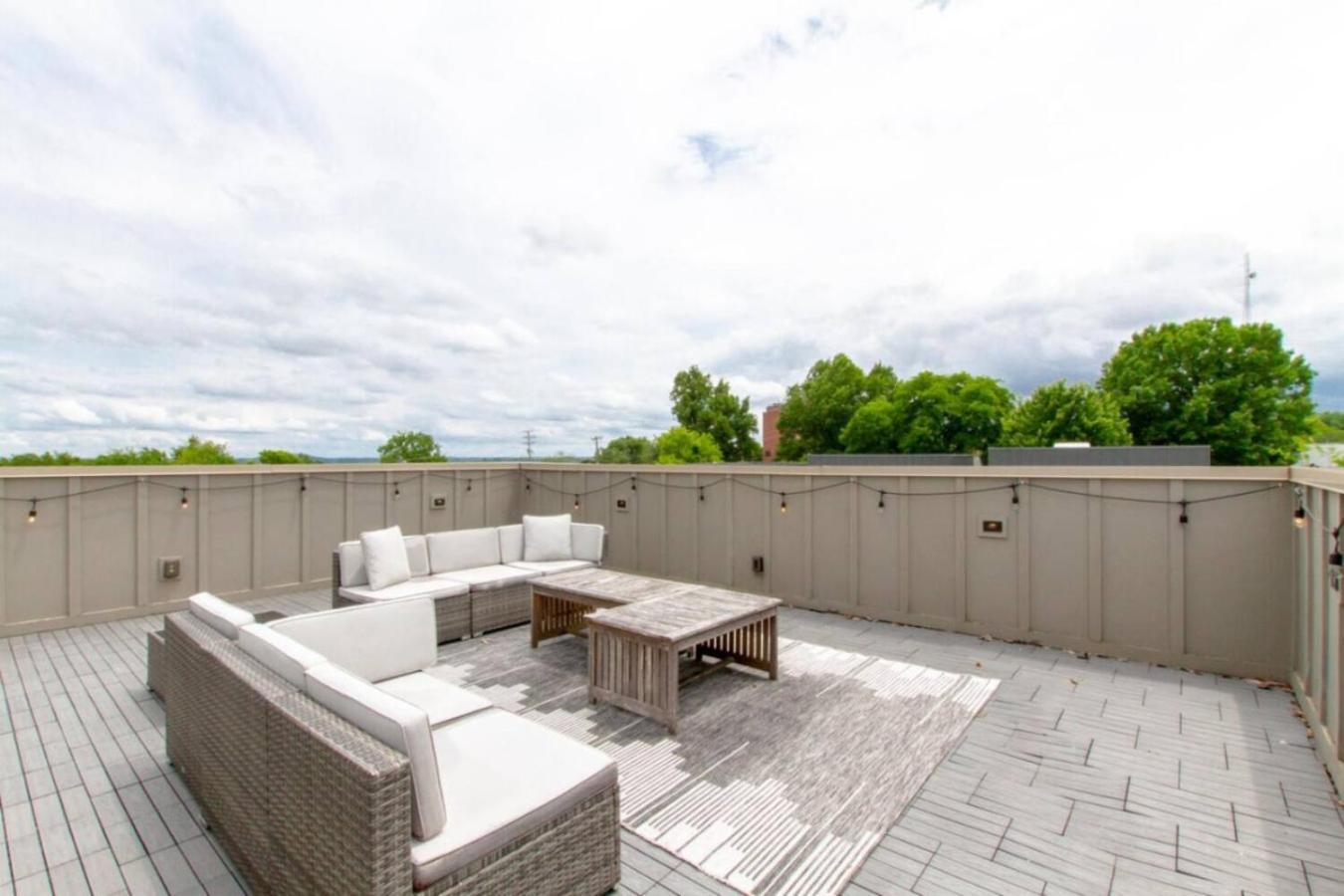 Howdy House New And Trendy With Rooftop Deck Nashville Esterno foto