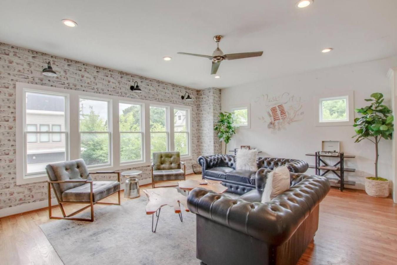 Howdy House New And Trendy With Rooftop Deck Nashville Esterno foto